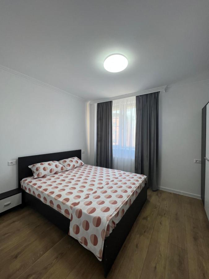 Sunny Apartment Center Suceava Ngoại thất bức ảnh