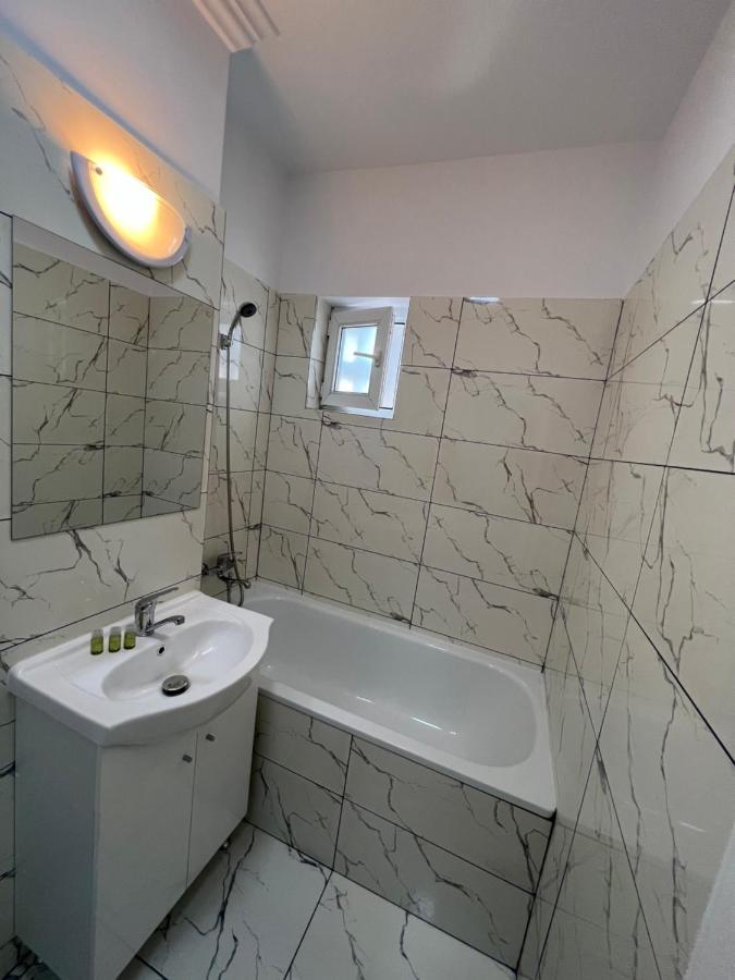 Sunny Apartment Center Suceava Ngoại thất bức ảnh